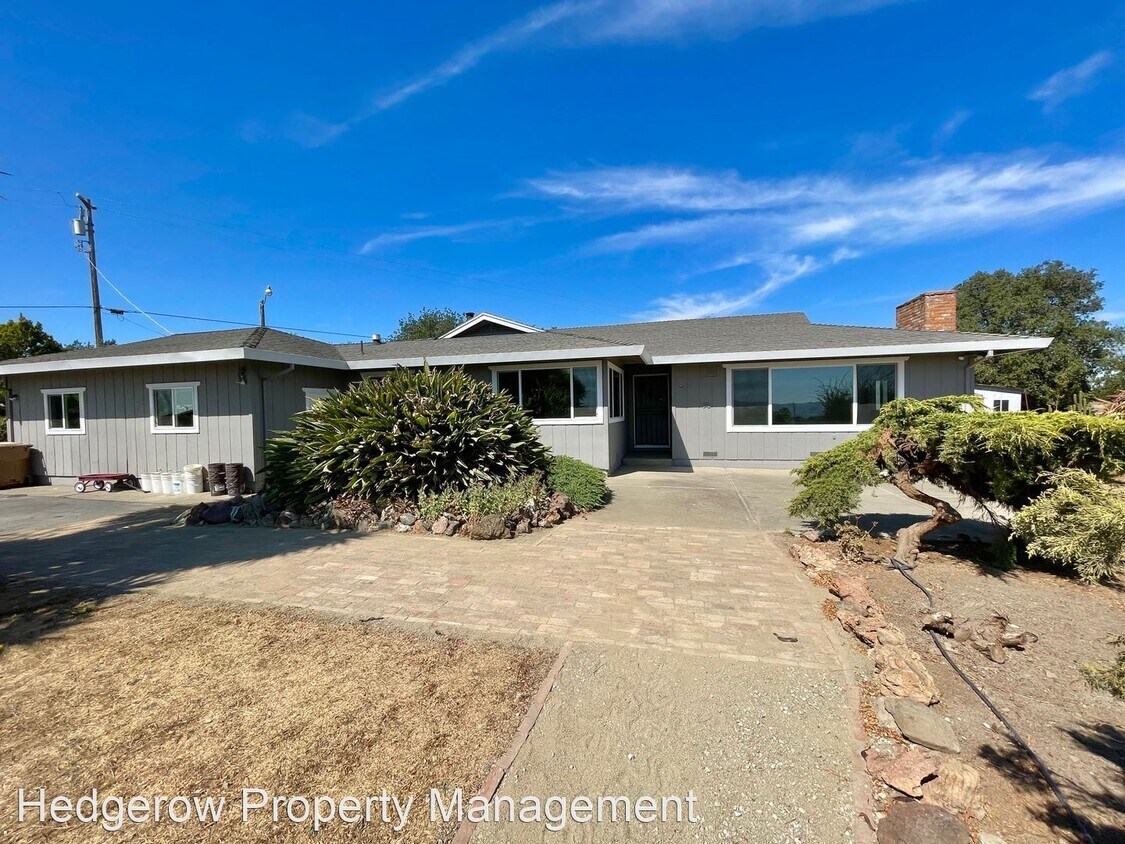 Foto principal - 3 br, 3 bath House - 1120 Bayview Avenue