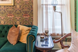 Building Photo - 19 Palmer St