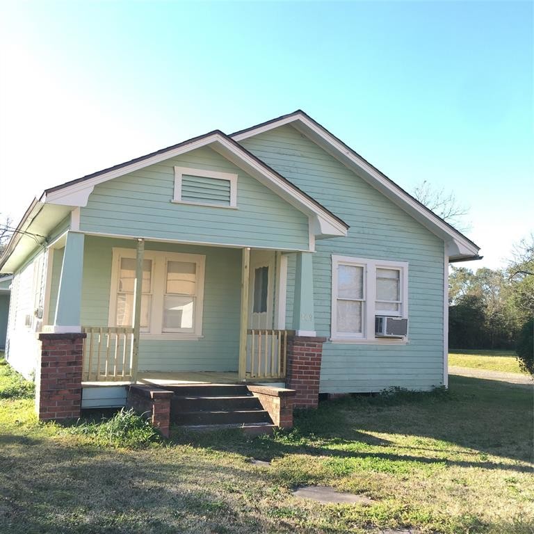 Primary Photo - 109 Broad St