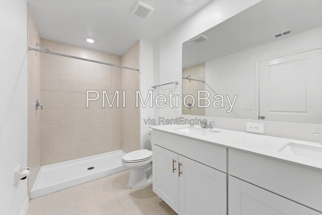 Building Photo - 5137 Benjamin Eric St