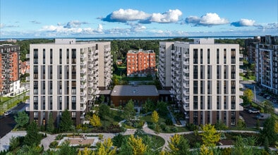 Building Photo - Hemisphere