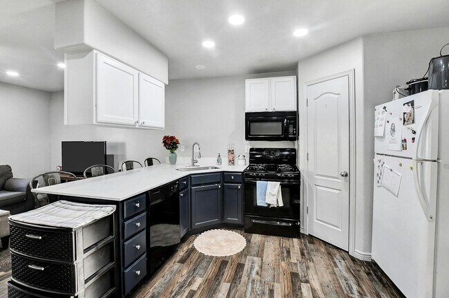 Foto del edificio - 2112 Dakota Ave