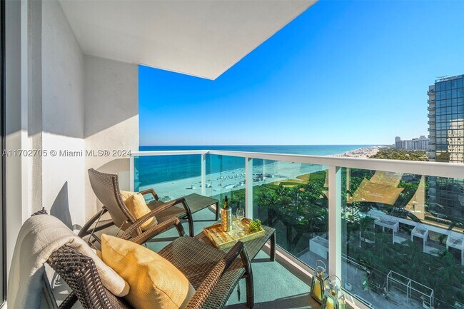 Foto del edificio - 2301 Collins Ave