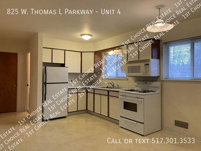Foto del edificio - 825 W Thomas L Pkwy
