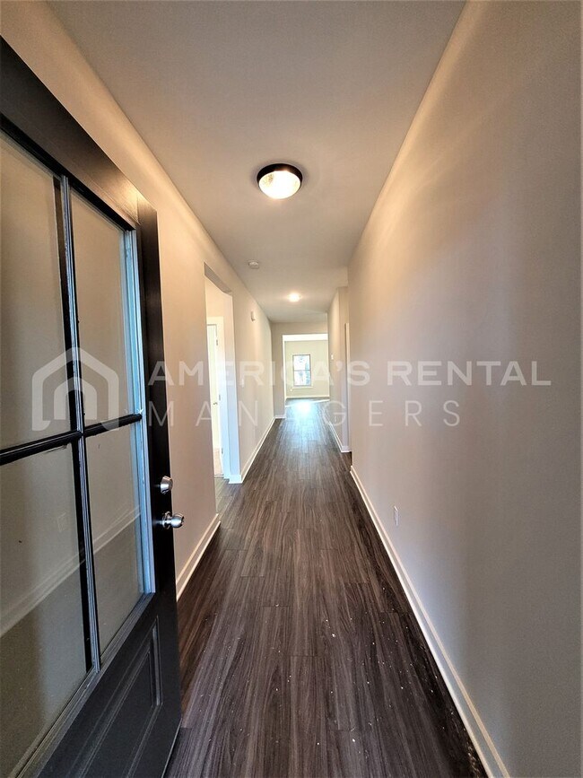 Foto del edificio - Home for Rent in New Market, AL!!! Availab...