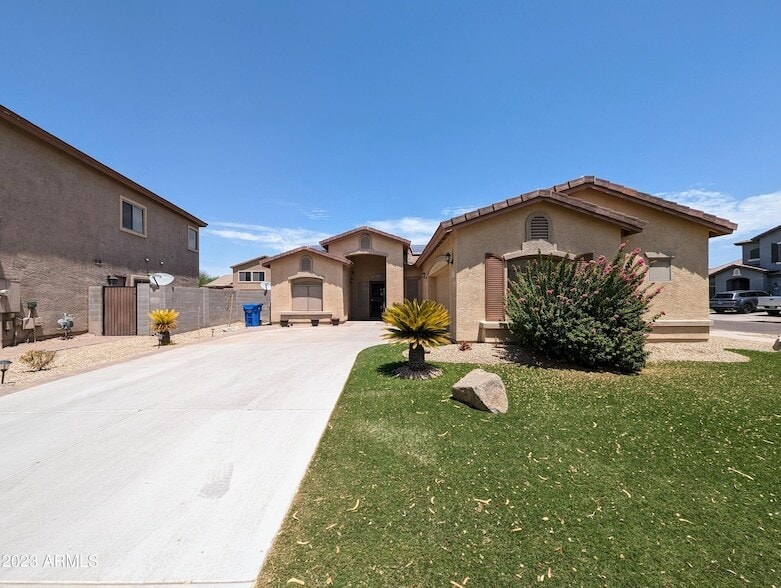 Foto principal - 5112 W Chambers St