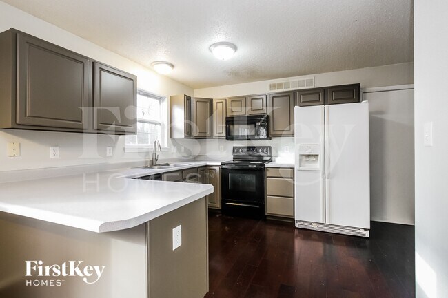 Foto del edificio - 12230 Sweet Creek Trail