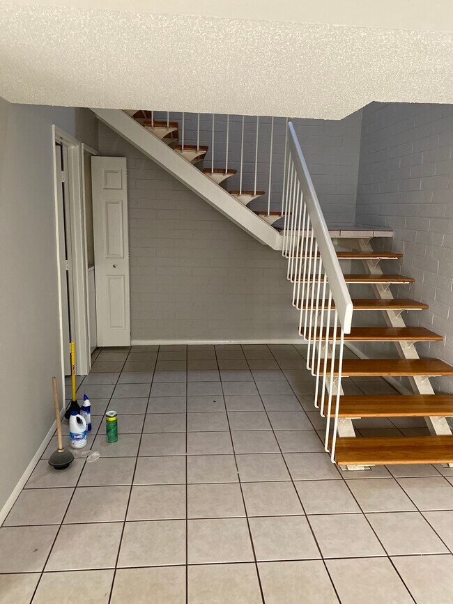 Downstairs Bathroom - 1816 W Tuckey Ln