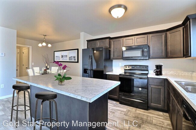 Building Photo - 3 br, 2.5 bath House - 3720 24th Street
