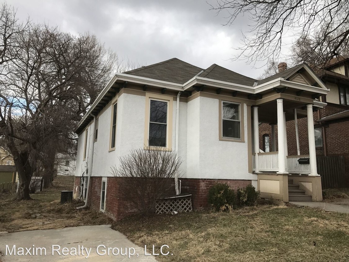 Primary Photo - 4128 Izard St