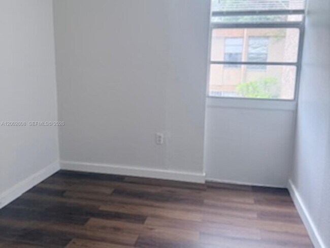 Foto del edificio - 5966 SW 68th St