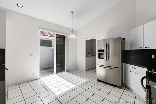 Foto del edificio - 5225 Brookview Dr