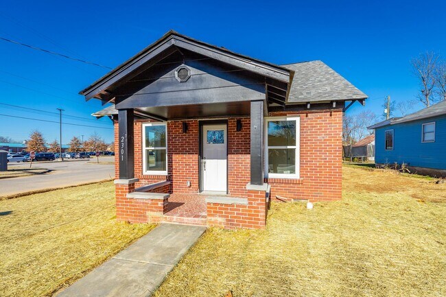 Building Photo - 3 Bedroom Home in Milltown