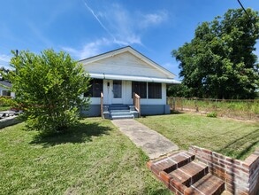 Building Photo - 1771 Old Savannah Rd