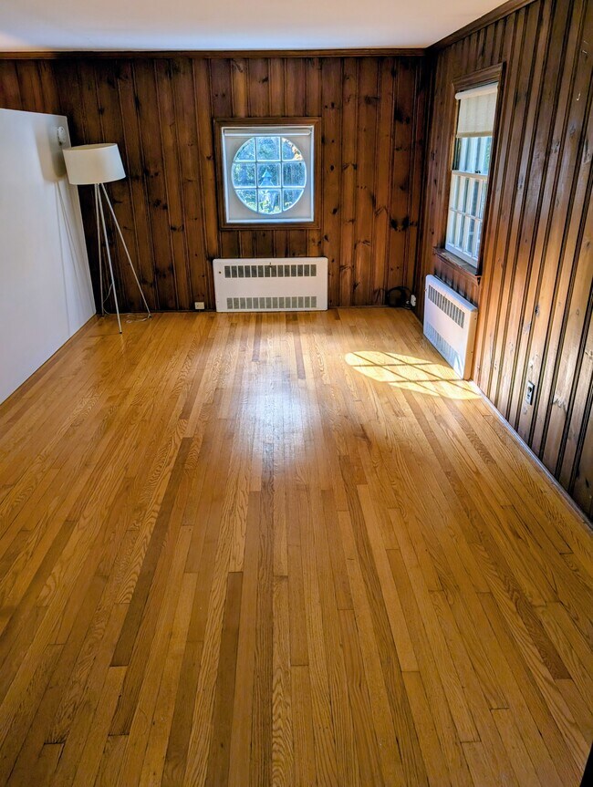 Foto del edificio - 2 Weston Rd