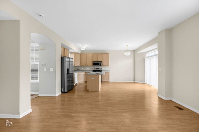 Building Photo - 1475 Remington Ln
