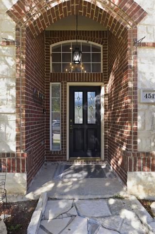 Foto del edificio - 4517 Creekside Dr