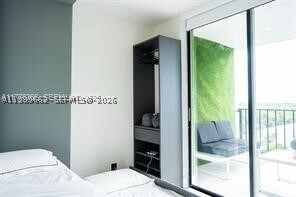 Foto del edificio - 903 N Miami Beach Blvd