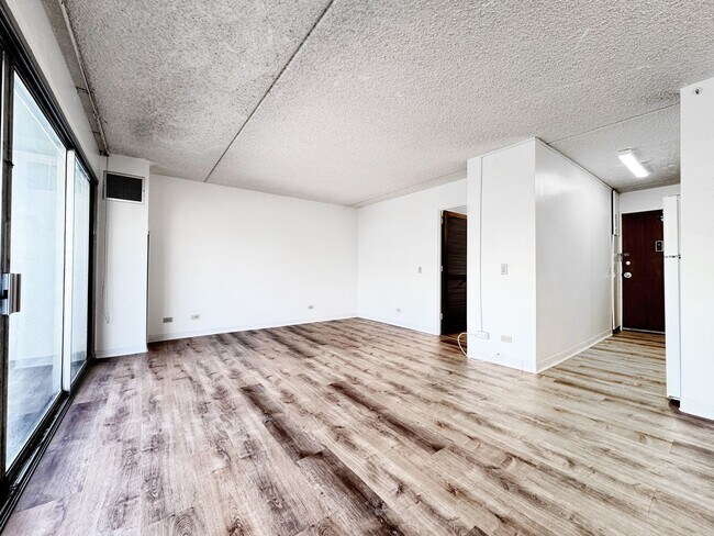 Foto del edificio - Honolulu Studio with Central A/C and Assigned Parking