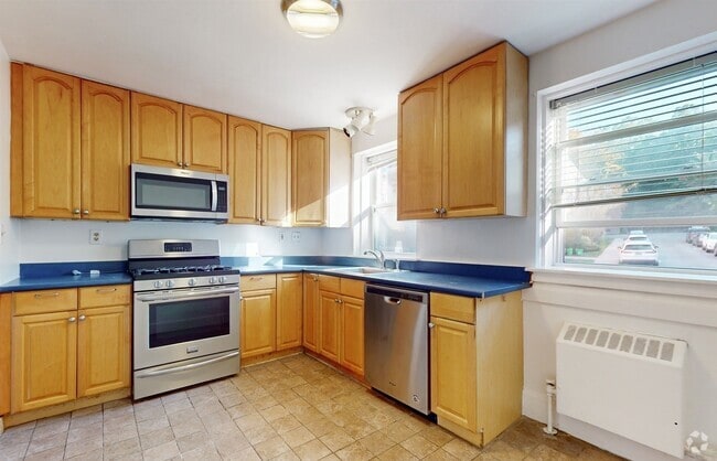 Building Photo - 461 Arborway