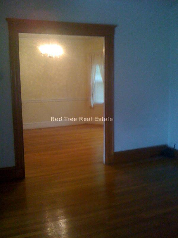 Building Photo - 141 Willow St