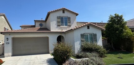 Building Photo - 31540 Sweetwater Cir