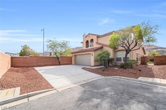 Building Photo - 6097 Honeysuckle Ridge St