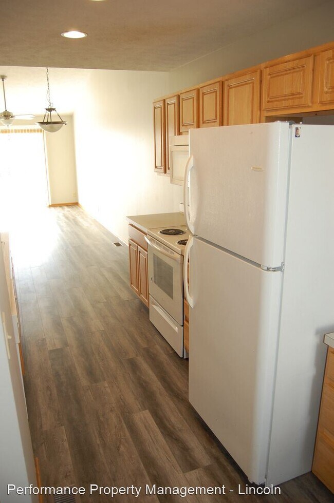 Foto del edificio - 3 br, 2.5 bath House - 2415 Dodge St