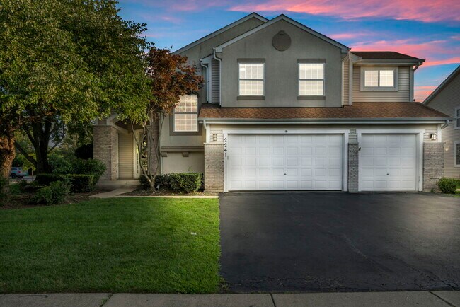 Building Photo - 2241 Avalon Ct S