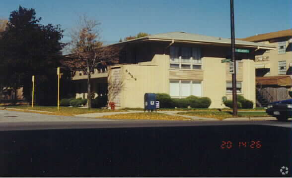 Building Photo - 3203-3209 N Pittsburgh Ave