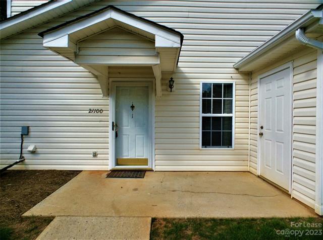 Foto del edificio - 21100 Cold Spring Ln