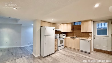 Building Photo - 6993 Amour Terr