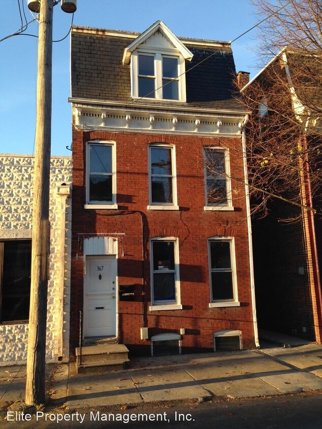 Foto principal - 3 br, 1 bath House - 367 W. Philadelphia S...