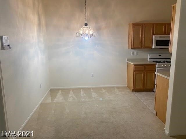 Building Photo - 3500 Cactus Shadow St