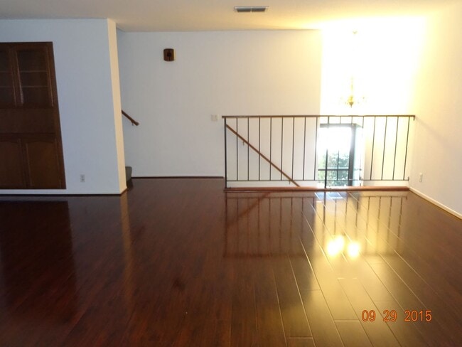 Foto del edificio - 7818 Hampton Ln