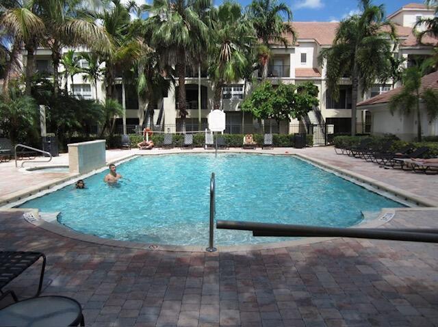 Foto del edificio - 5980 W Sample Rd