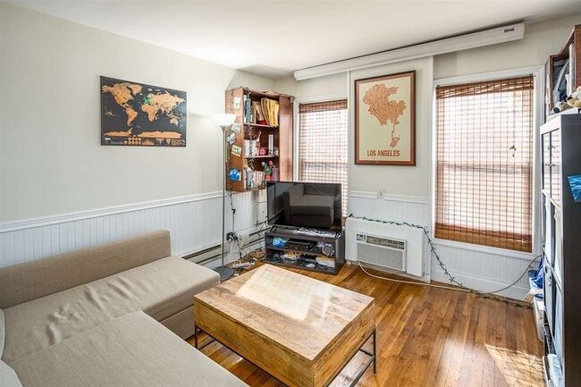 Foto del edificio - 342 4th St