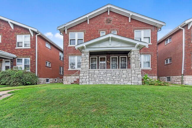 Foto del edificio - 4219 Bates St