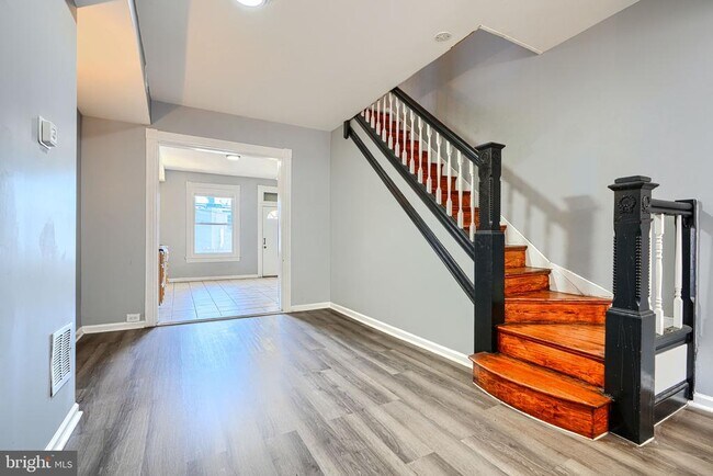 Foto del edificio - 424 N Linwood Ave