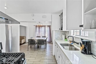 Building Photo - 327 Normandy Pl