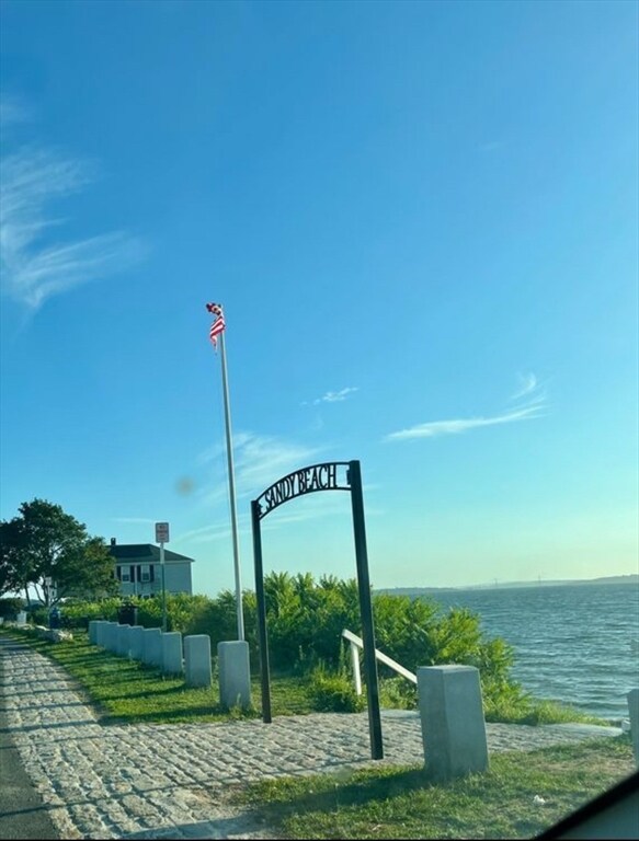 Foto del edificio - 44 Assonet St