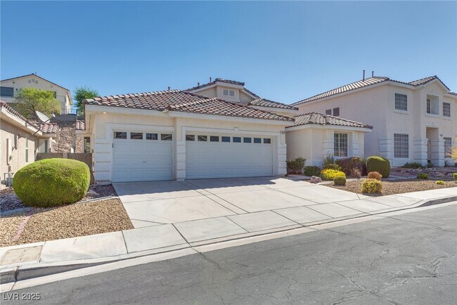 Foto del edificio - 1340 Rolling Sunset St