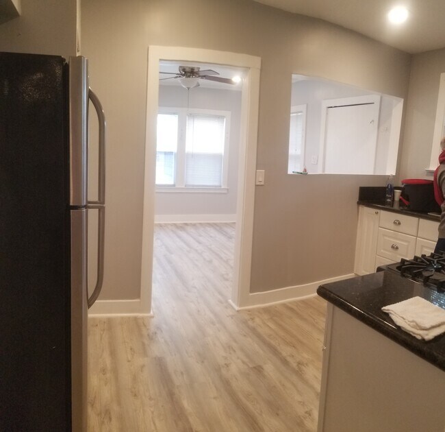 Kitchen - 3310 6th Avenue
