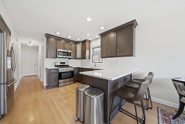 Foto del edificio - 3919 N Cumberland Ave