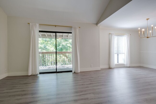 Photo - Beautifully renovated 1 bed, 1 bath Condo ...