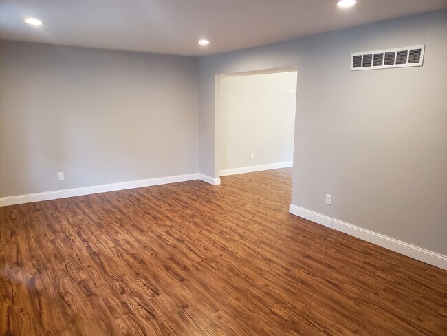 Building Photo - 3221 Bowman Ridge