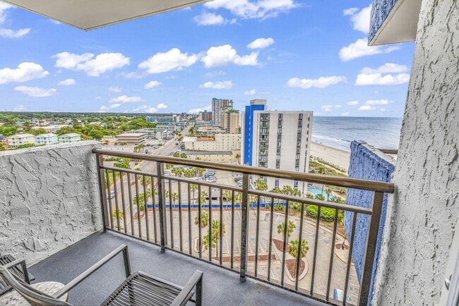 Foto del edificio - 2001 S Ocean Blvd