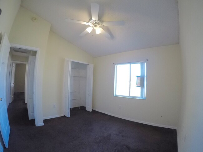 Building Photo - 519 Sonoma Dr