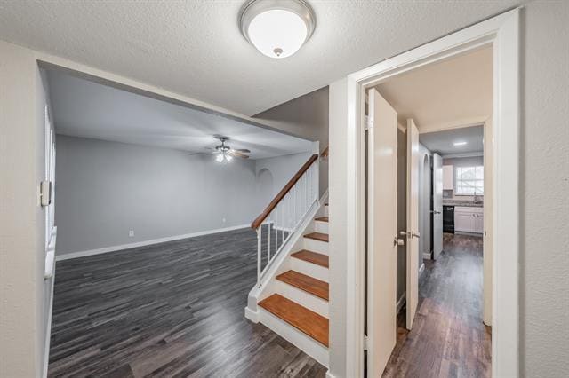 Foto del edificio - 1756 Farleigh Ct