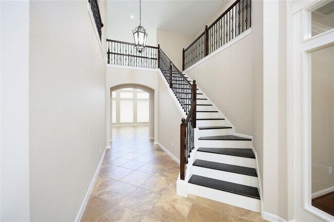 Foto del edificio - 26634 Godfrey Cove Ct